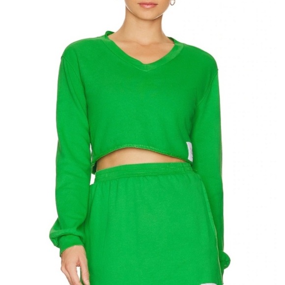 Camila Coelho Sport Sierra Cropped Sweatshirt in Grass Green Size Medium - Picture 1 of 11